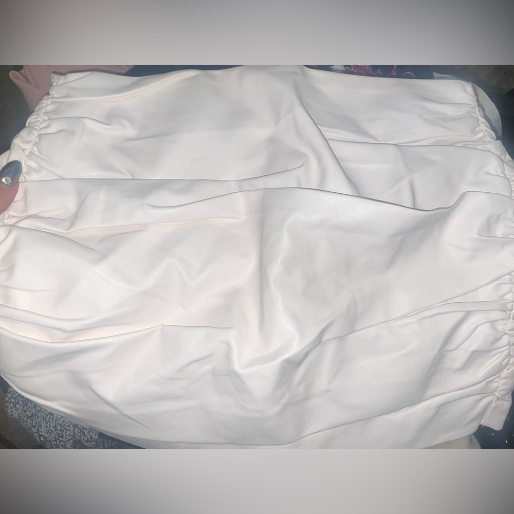 REVOLVE NBD Keoni Mini Skirt in Ivory ✨ NWT Small - Picture 8 of 10